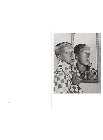 Claude Cahun - Photofile