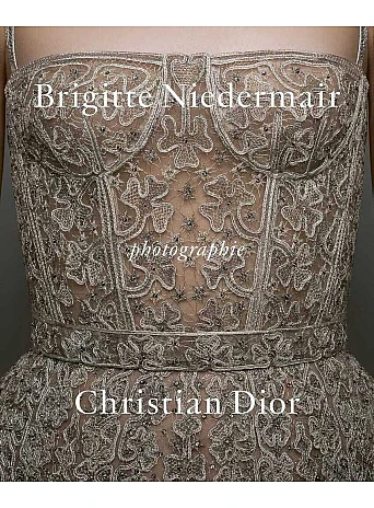 Photographie. Christian Dior by Brigitte Niedermair