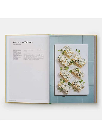The Vegetarian Silver Spoon . Classic and Contemporary Italian Recipes