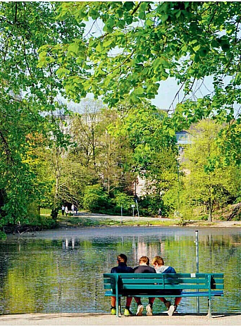 City Parks. A Stroll Around the World's Most Beautiful Public Spaces