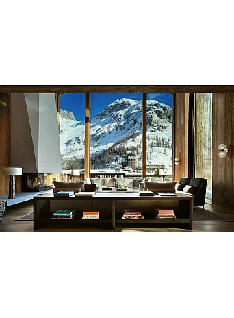Alpine Elegance: High-End Mountain Homes