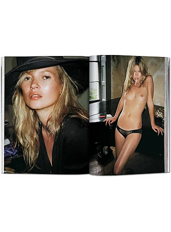 Kate Moss by Mario Testino