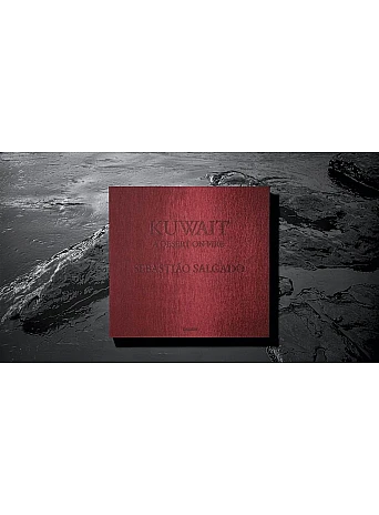 Sebastião Salgado. Kuwait. A Desert on Fire (on request)