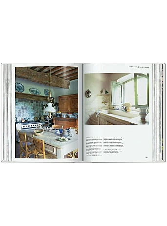Living in Tuscany 45th Ed.
