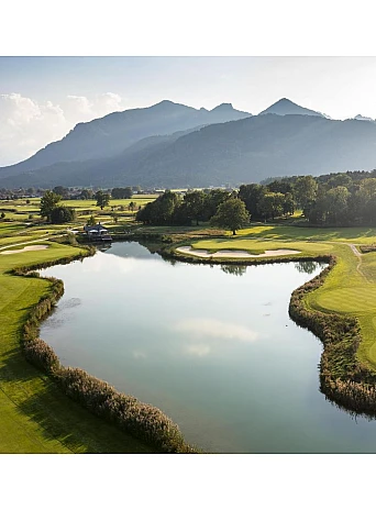 GOLF: A Tribute to Golf’s Finest Destinations, Gear, and Icons